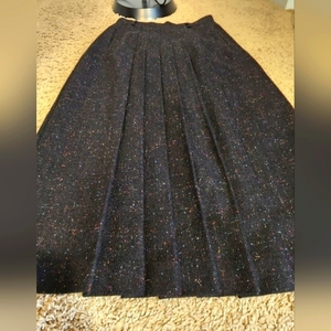 Wool‎ Skirt VTG Black Speckles Pleated Belt Loops Pockets Modest Office Workwear